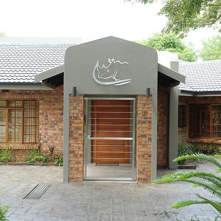 Rhino Coast Guesthouse St Lucia Exterior photo